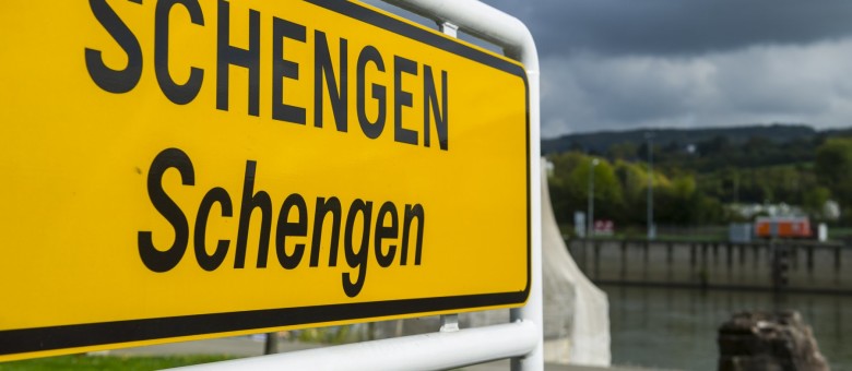 epa04505610 A view of Schengen's sign in the village of Schengen, Luxembourg, 14 October 2014.  EPA/NICOLAS BOUVY